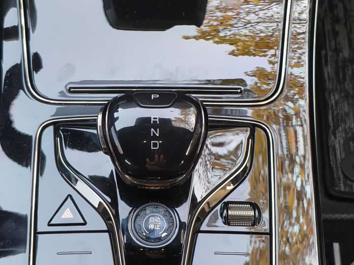 Фото 7 - BYD Han