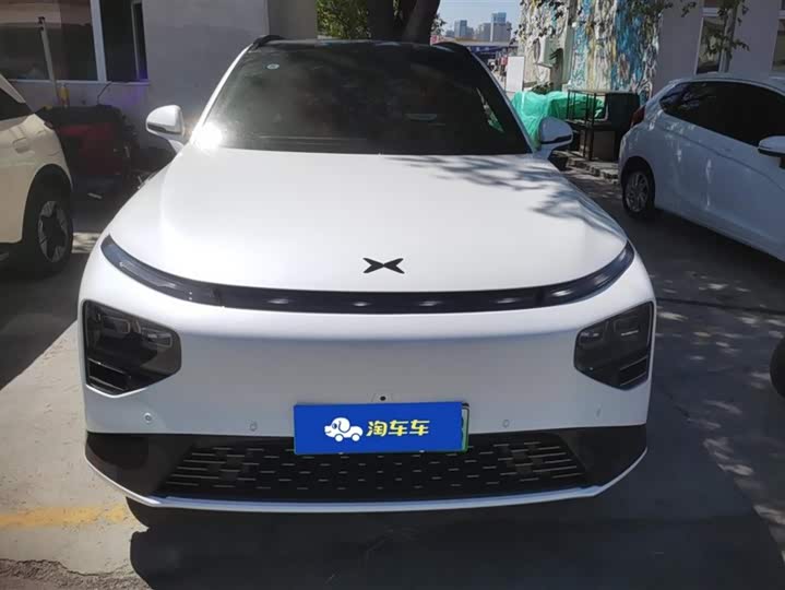 Фото 2 - XPeng G9