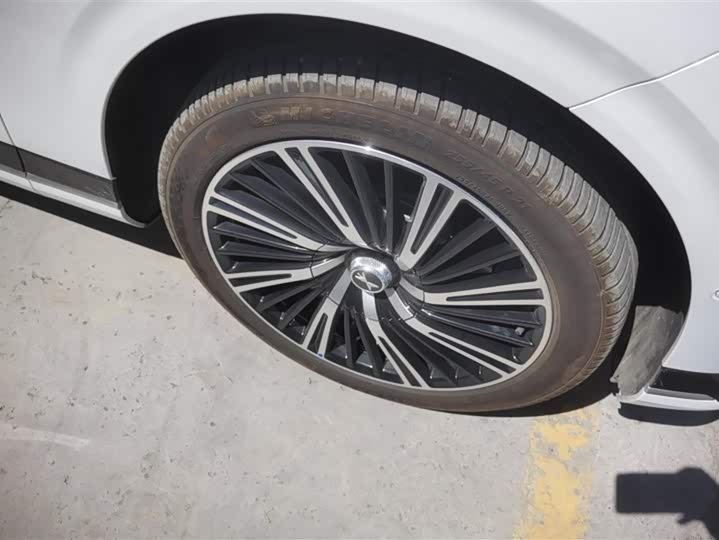 Фото 6 - XPeng G9