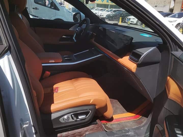 Фото 8 - XPeng G9