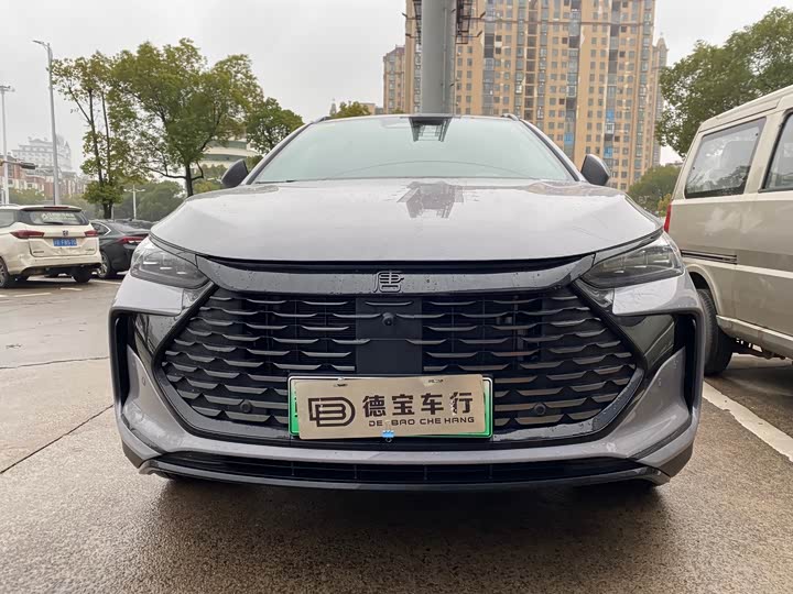Фото 2 - BYD Tang Hybrid/EV