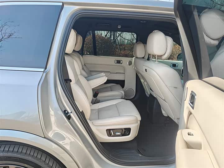 Фото 6 - LiXiang L9