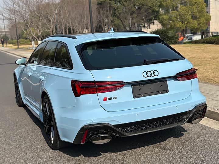 Фото 4 - Audi RS 6