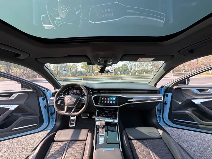 Фото 8 - Audi RS 6