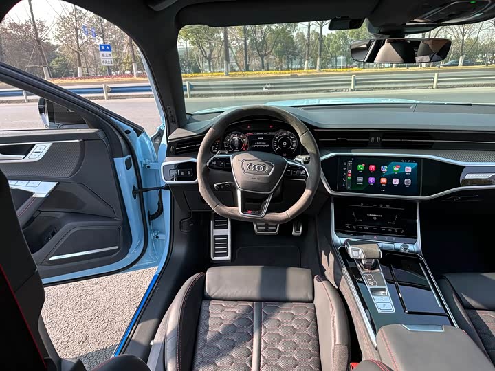 Фото 9 - Audi RS 6