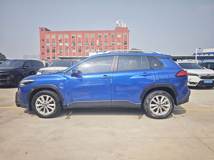 Фото 7 - Toyota Corolla Cross