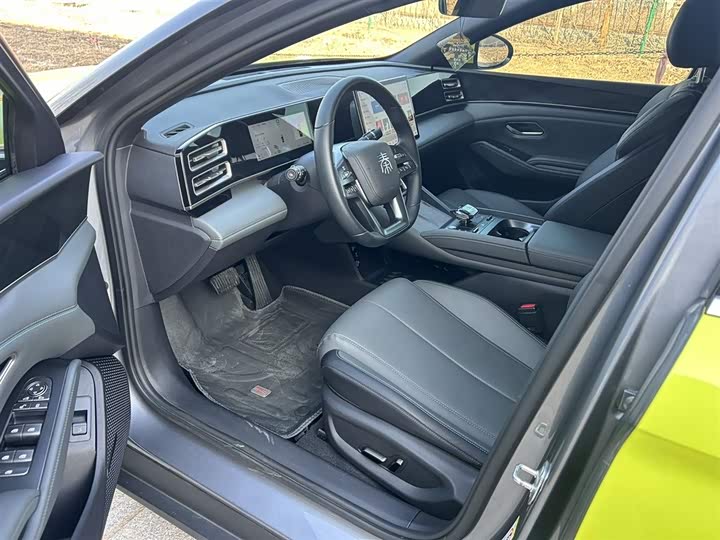 Фото 7 - BYD Qin L