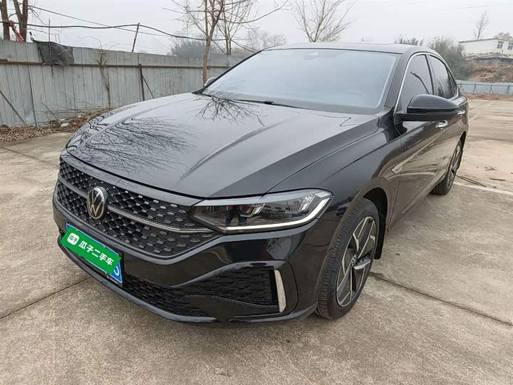 Фото 2 - Volkswagen Lavida