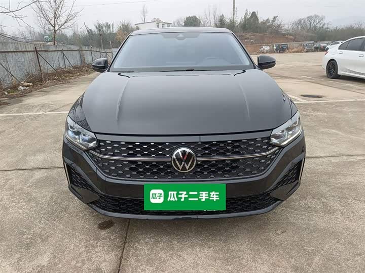 Фото 3 - Volkswagen Lavida