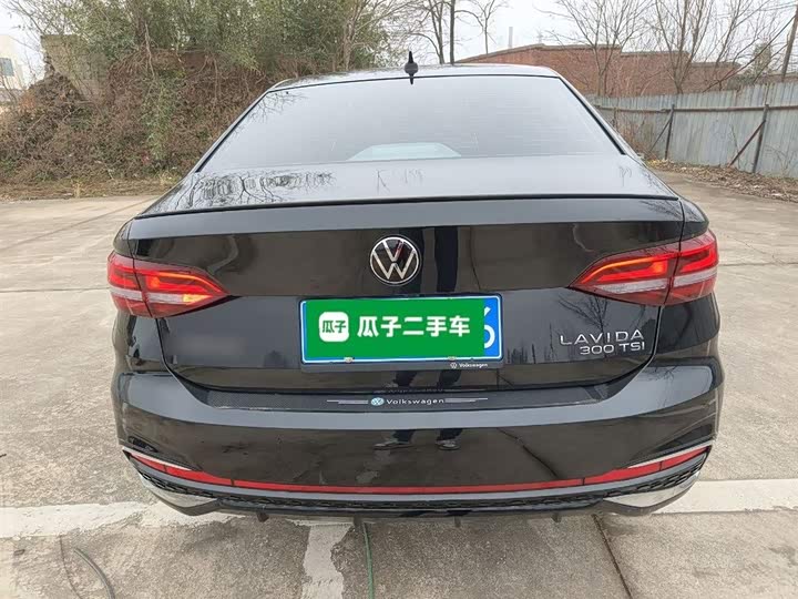 Фото 6 - Volkswagen Lavida