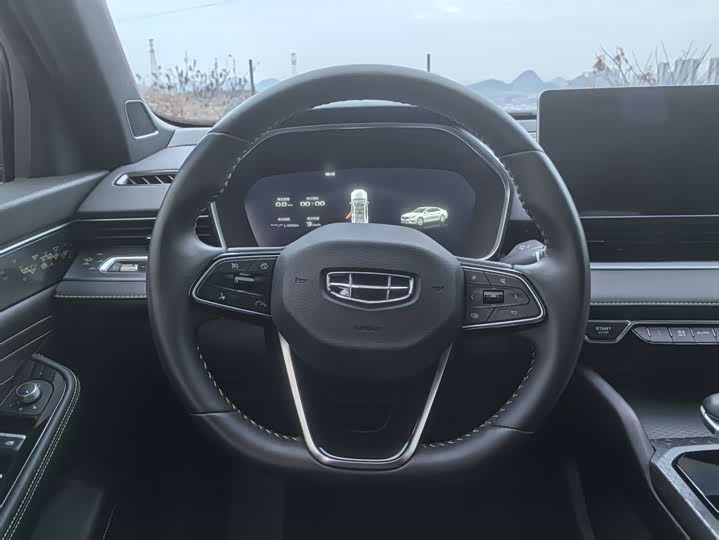 Фото 6 - Geely Preface