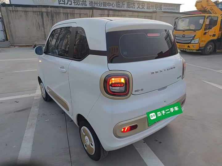 Фото 5 - Bestune Pony