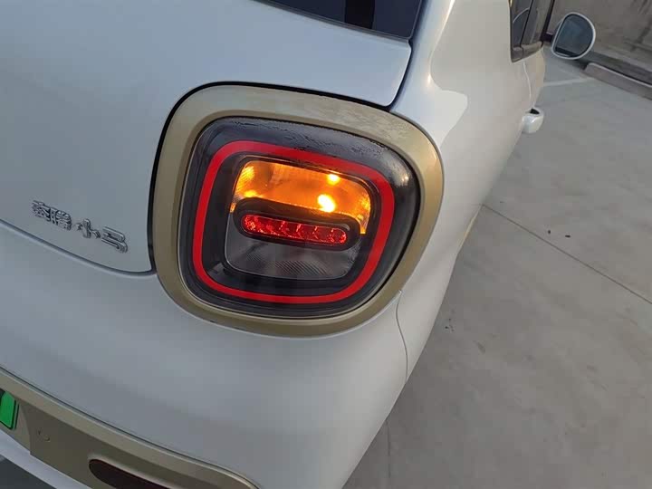 Фото 8 - Bestune Pony