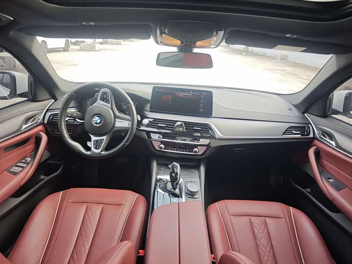 Фото 4 - BMW 5 Series