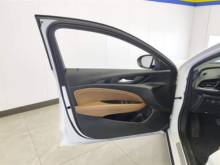 Фото 7 - Buick Regal