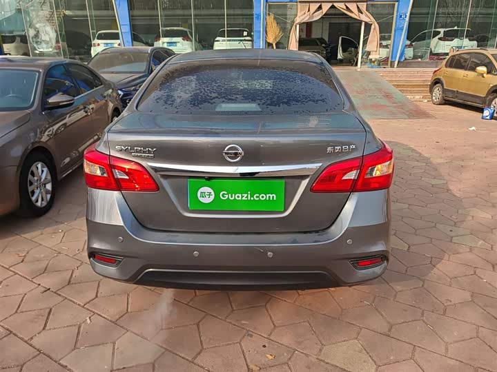 Фото 6 - Nissan Sylphy