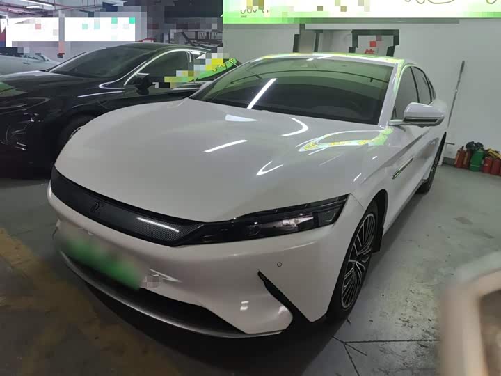 Фото 2 - BYD Han