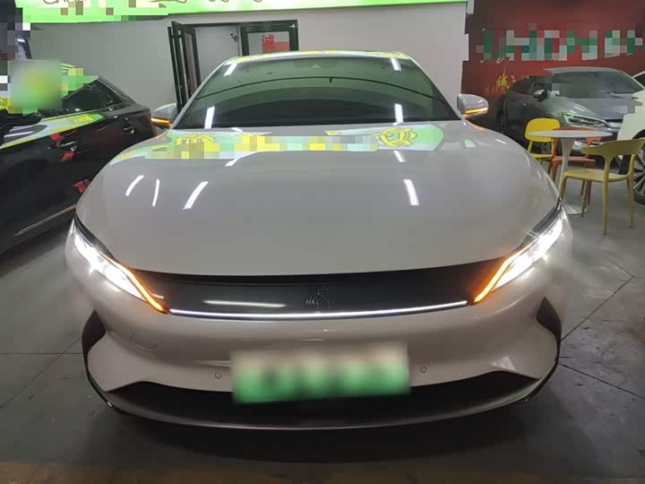 Фото 3 - BYD Han