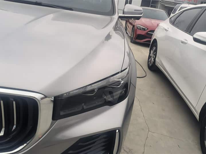 Фото 5 - Geely Monjaro