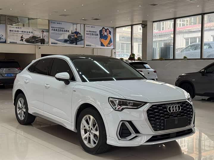 Фото 3 - Audi Q3 Sportback