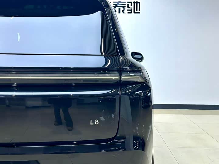 Фото 8 - LiXiang L8