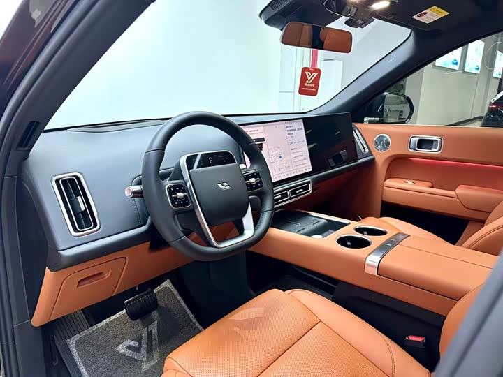 Фото 9 - LiXiang L8