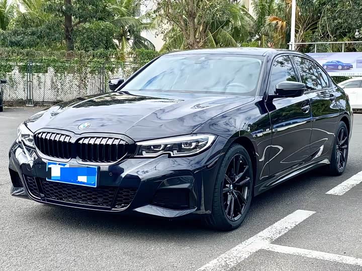 Фото 1 - BMW 3 Series