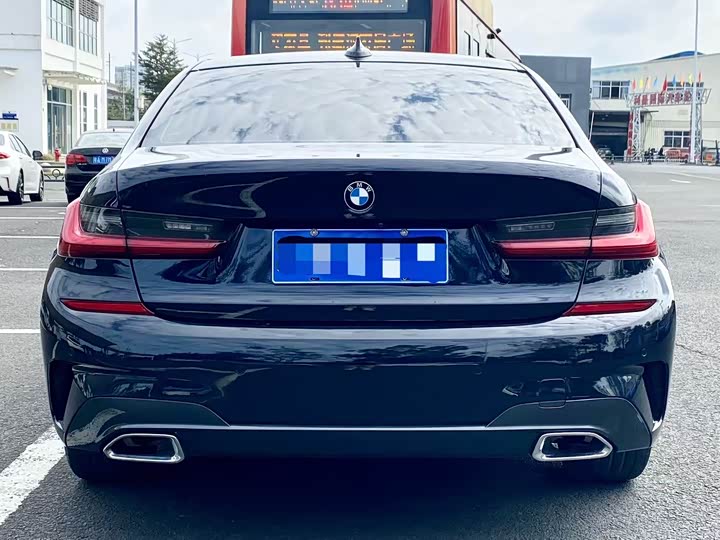 Фото 8 - BMW 3 Series