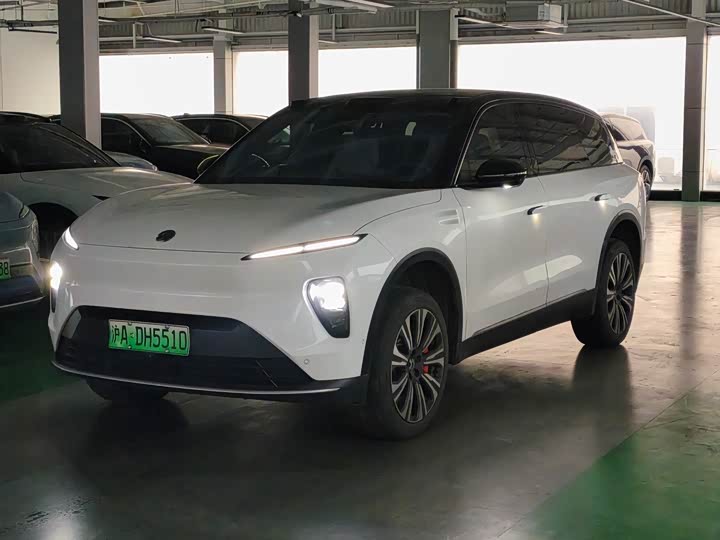 Фото 1 - Nio ES8