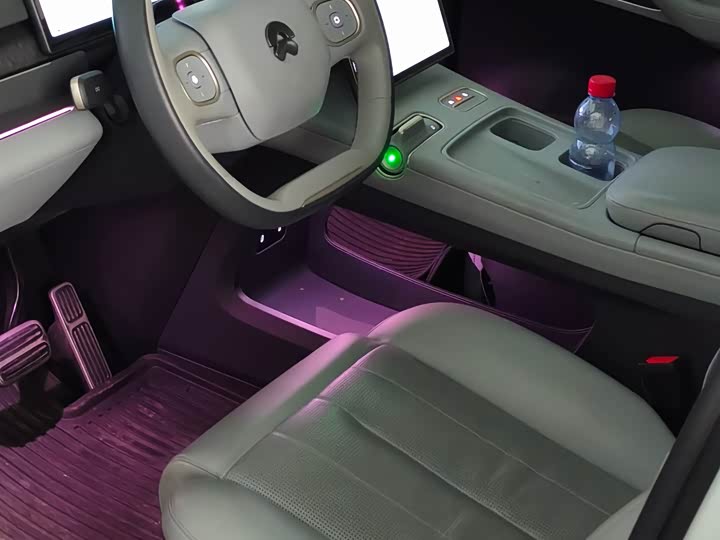 Фото 9 - Nio ES8