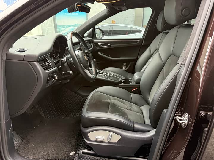 Фото 7 - Porsche Macan