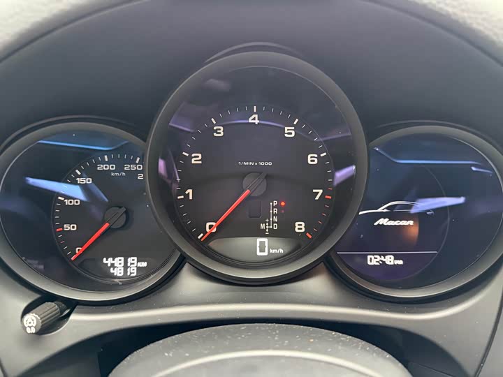 Фото 9 - Porsche Macan