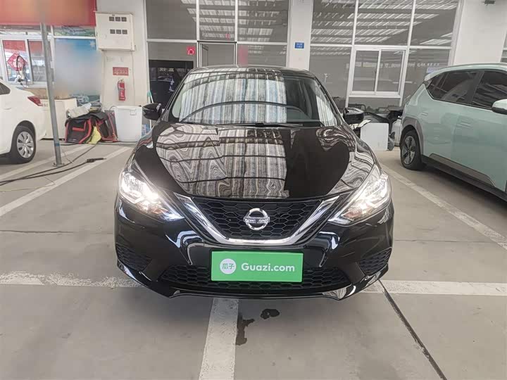 Фото 3 - Nissan Sylphy