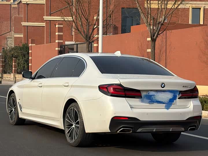 Фото 8 - BMW 5 Series