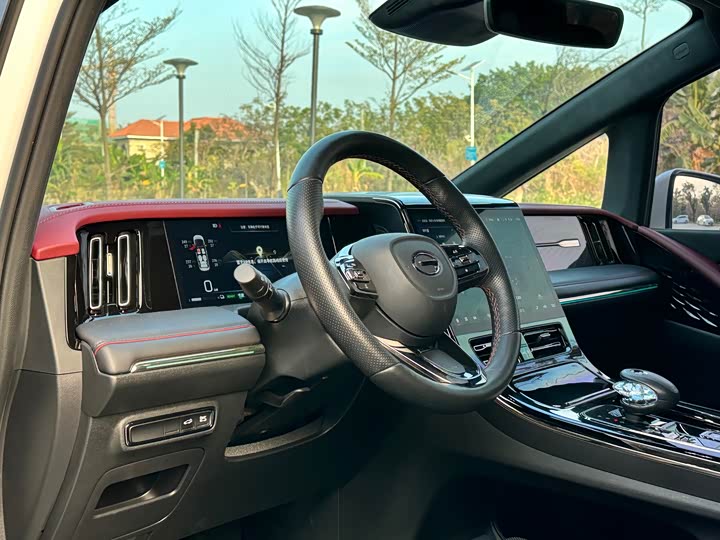 Фото 9 - GAC Trumpchi M8