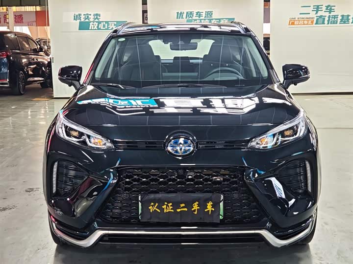 Фото 2 - Toyota Wildlander Hybrid