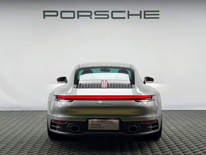 Фото 5 - Porsche 911