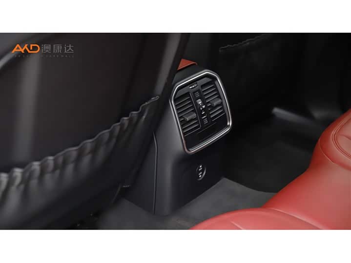 Фото 9 - Porsche Macan