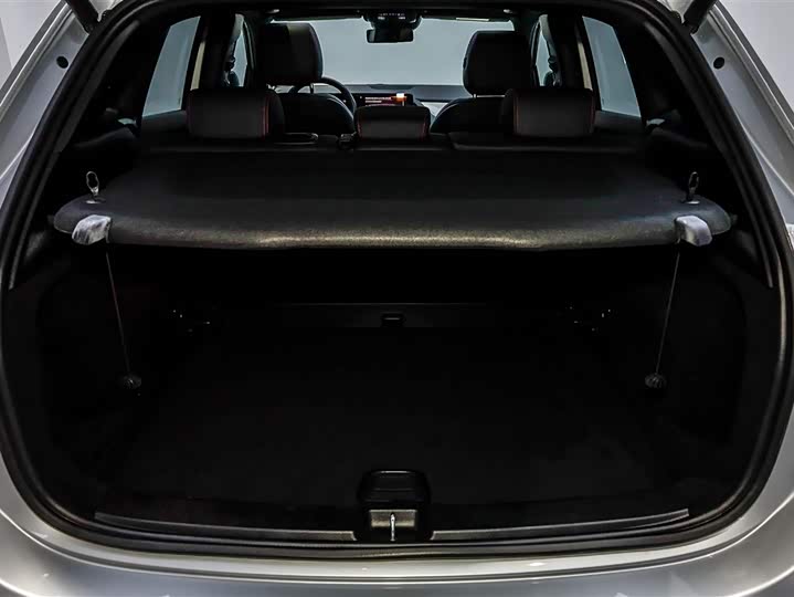 Фото 6 - Mercedes-Benz GLA-Class AMG