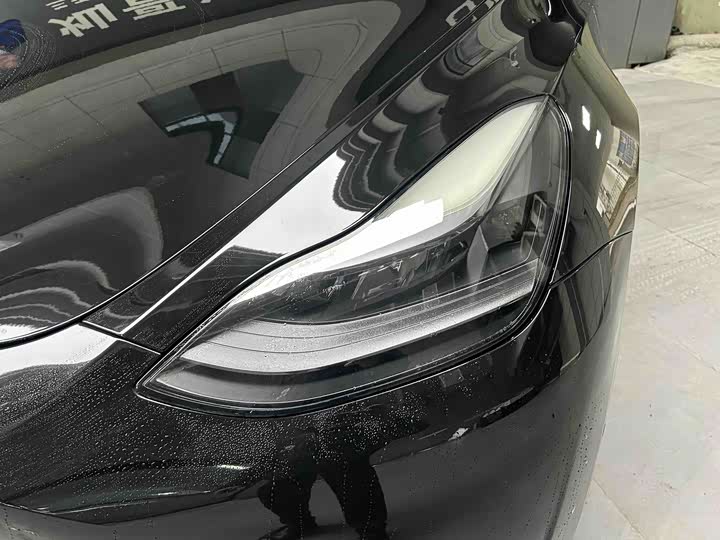 Фото 7 - Tesla Model Y