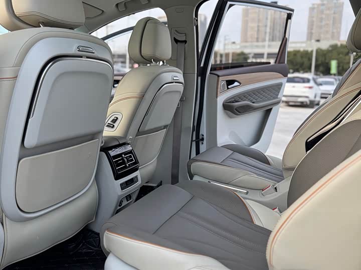 Фото 7 - Dongfeng Forthing Yacht