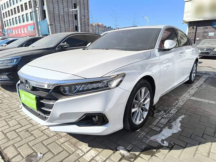 Фото 1 - Honda Accord