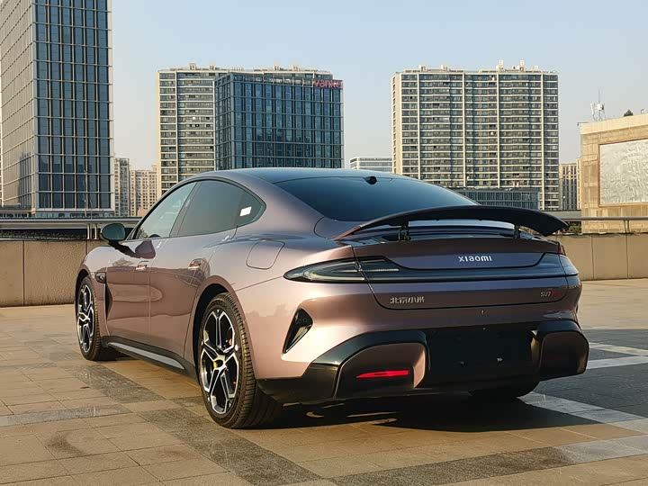 Фото 7 - Xiaomi SU7