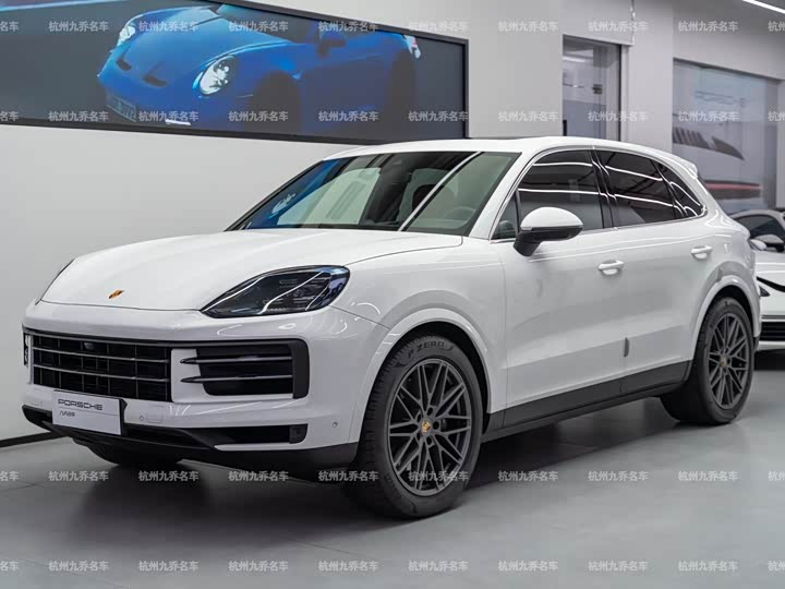 Фото 1 - Porsche Cayenne