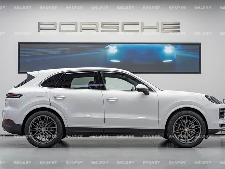 Фото 4 - Porsche Cayenne