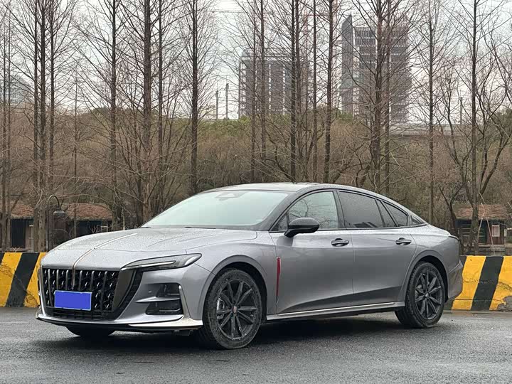 Фото 1 - Hongqi H6