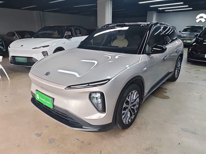 Фото 2 - Nio ES6