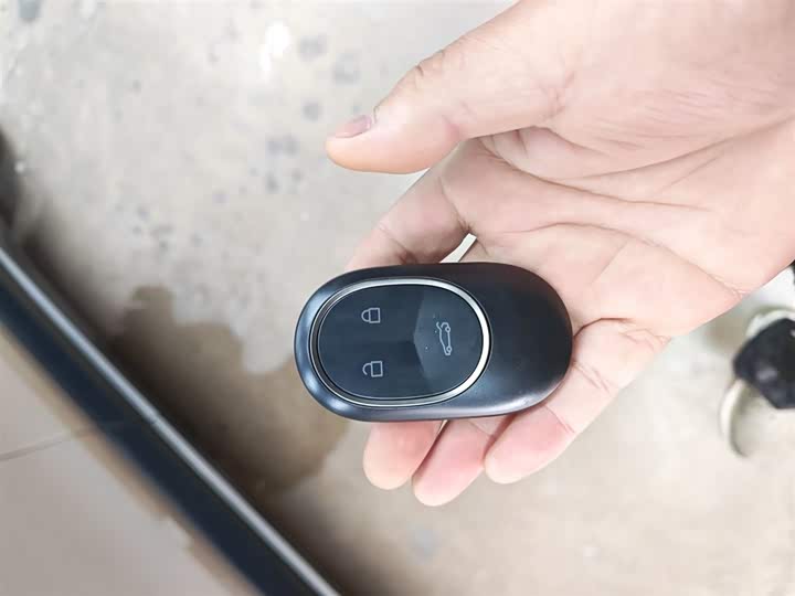 Фото 9 - Nio ES6