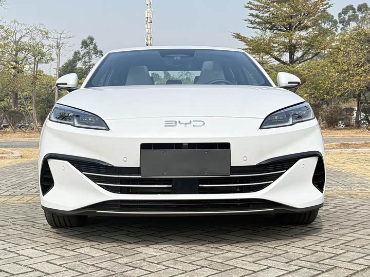 Фото 2 - BYD Seal 06 Hybrid/EV