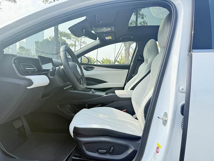 Фото 5 - BYD Seal 06 Hybrid/EV